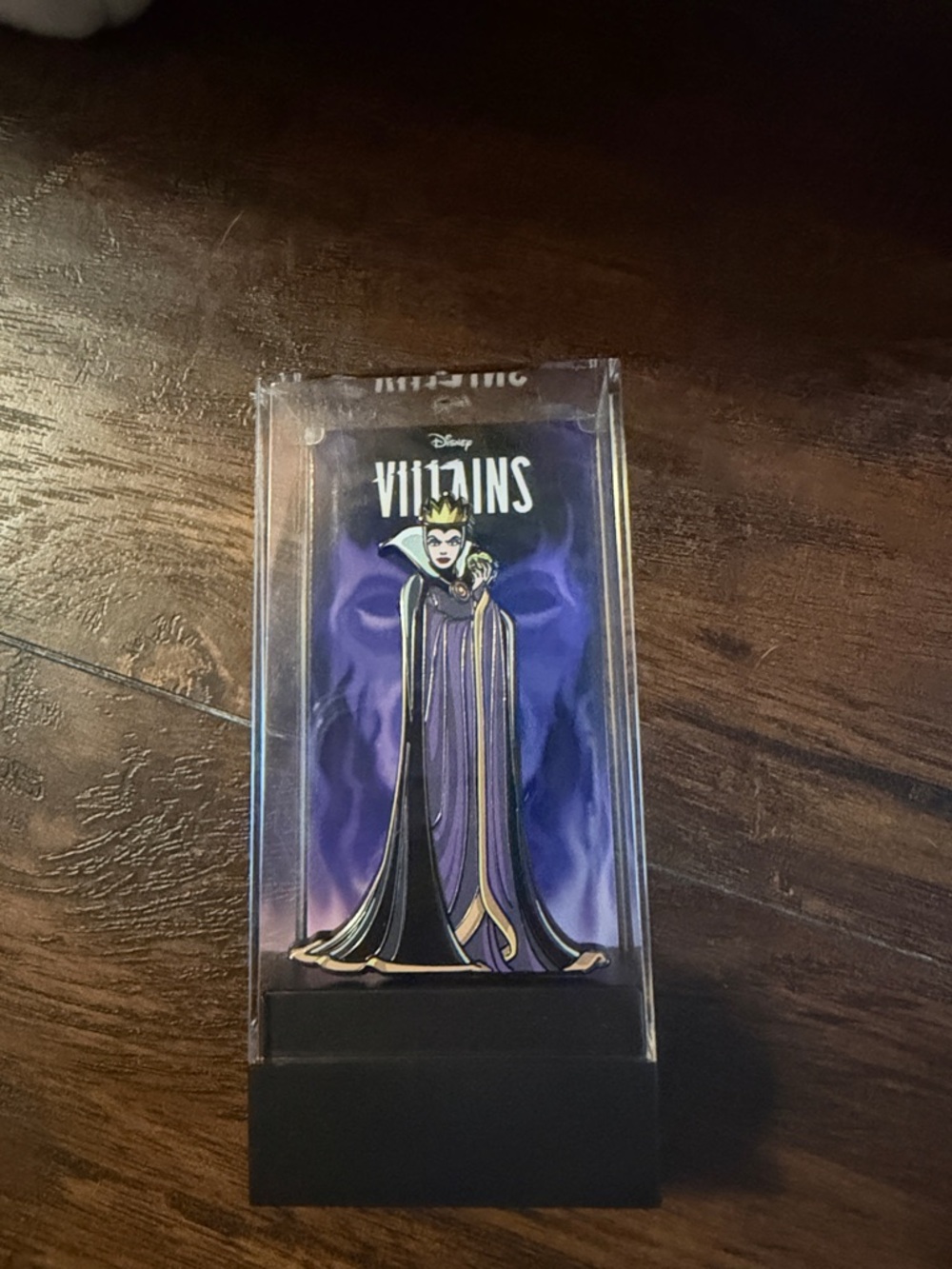 Evil queen pin